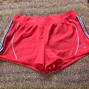 coral Avia athletic shorts